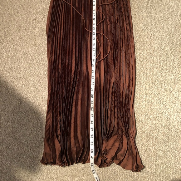 Banana Republic Rust Pleated Midi Dress - Picture 6 of 9